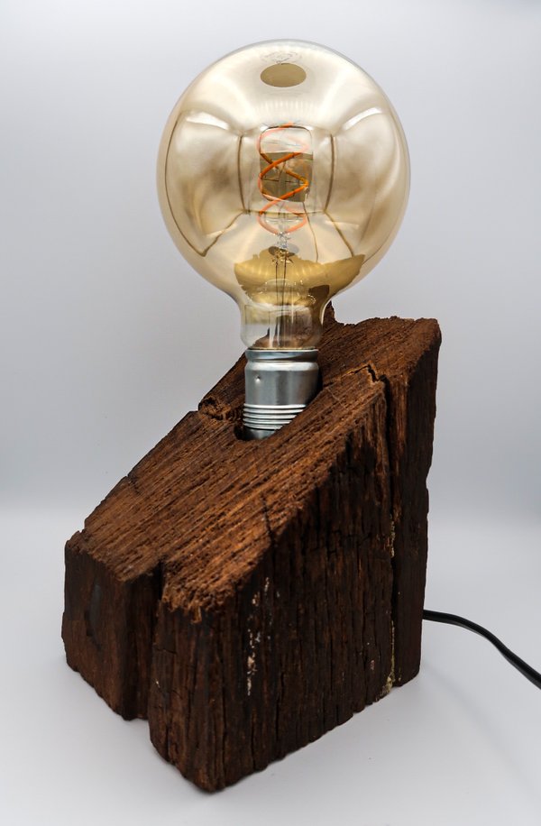 Holzlampe